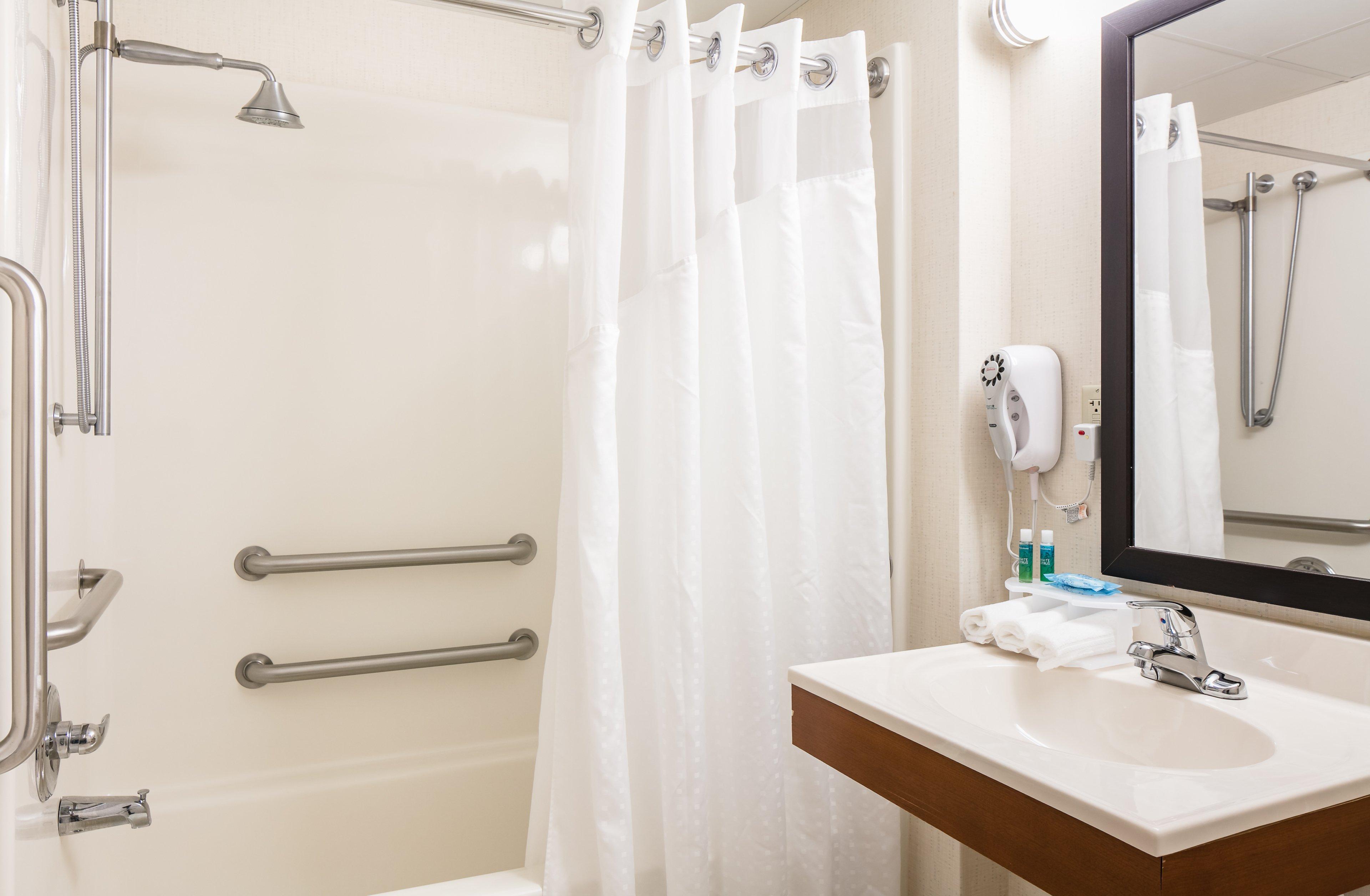 Holiday Inn Express Hotel & Suites Coralville By Ihg Экстерьер фото